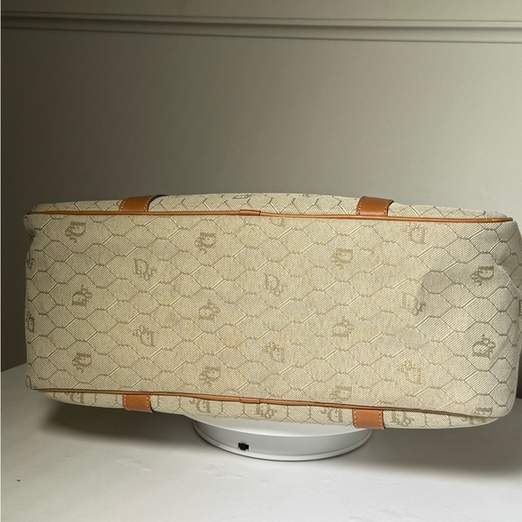 Christian Dior Rare Honeycomb Deauville Handbag - Picture 13 of 15